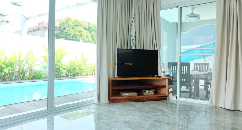 For rent and for sale 7 bedrooms house in Jomtien, Pattaya