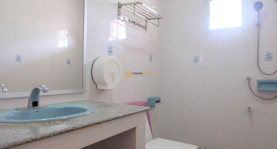 For rent and for sale 7 bedrooms house in Jomtien, Pattaya