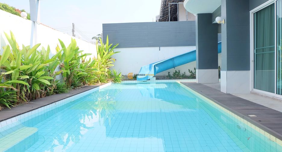 For rent and for sale 7 bedrooms house in Jomtien, Pattaya
