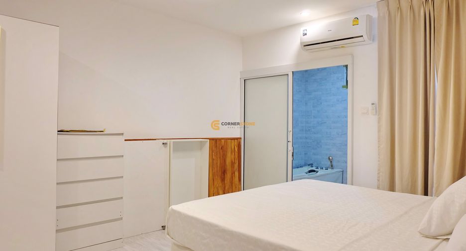 For rent and for sale 7 bedrooms house in Jomtien, Pattaya