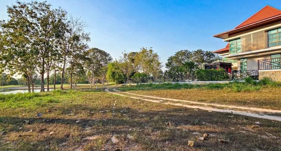 Terreno en venta en Huay Yai, Pattaya