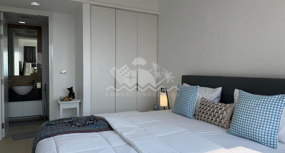 For sale そして for rent 2 ベッドルーム condo in Pratumnak, Pattaya