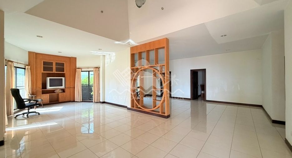 For sale 3 bedrooms house in East Pattaya, Pattaya