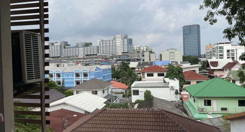 For rent and for sale 1 bed condo in Bangkok Noi, Bangkok