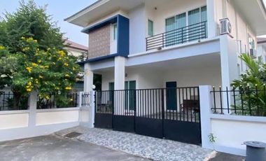 For rent 3 bedrooms house in Don Mueang, Bangkok
