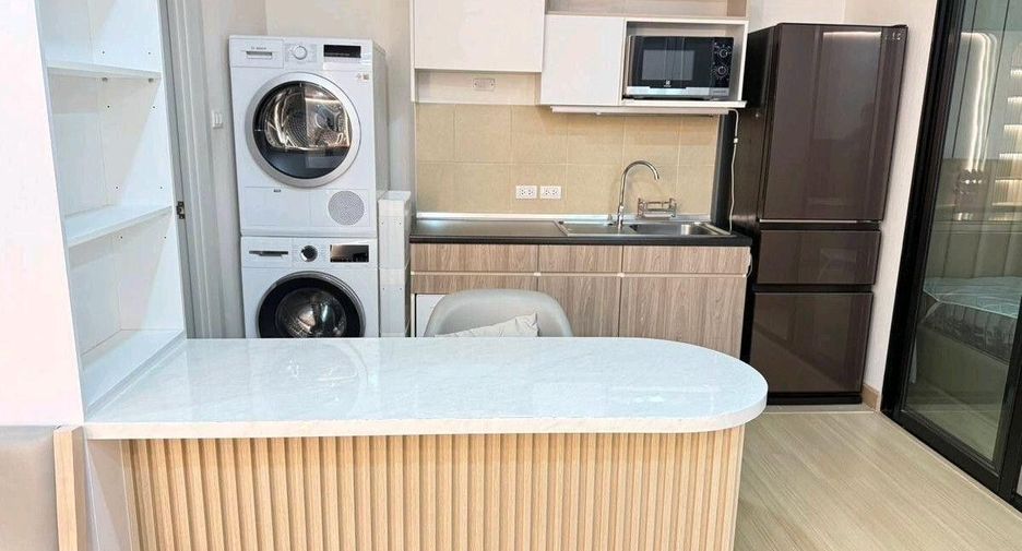For rent 1 bed condo in Khlong San, Bangkok