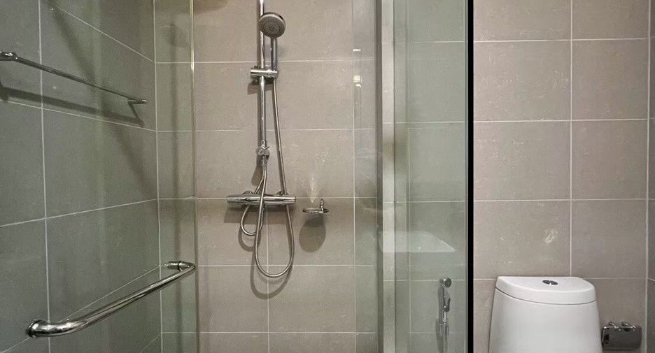 For sale 1 bed condo in Pathum Wan, Bangkok