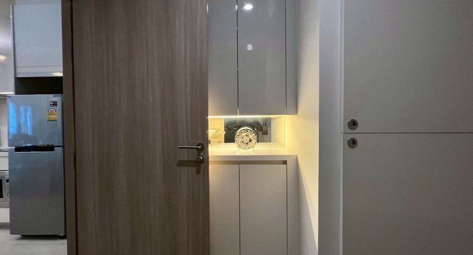 For sale 1 bed condo in Pathum Wan, Bangkok