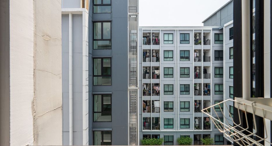 À vendre 1 chambre condo à Phra Khanong, Bangkok