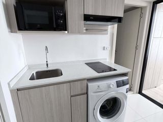 À louer 1 chambre condo à Mueang Samut Prakan, Samut Prakan