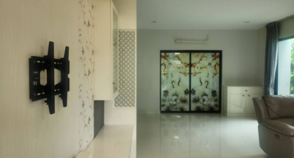 Haus zum Kauf mit 4 Zimmer in Bangkok Noi, Bangkok
