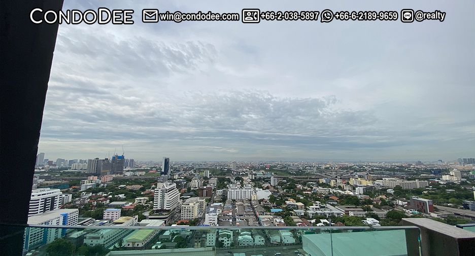 À vendre 2 chambres condo à Watthana, Bangkok