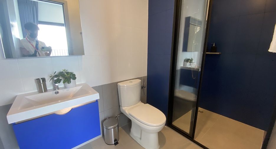 For sale 2 bedrooms condo in Watthana, Bangkok