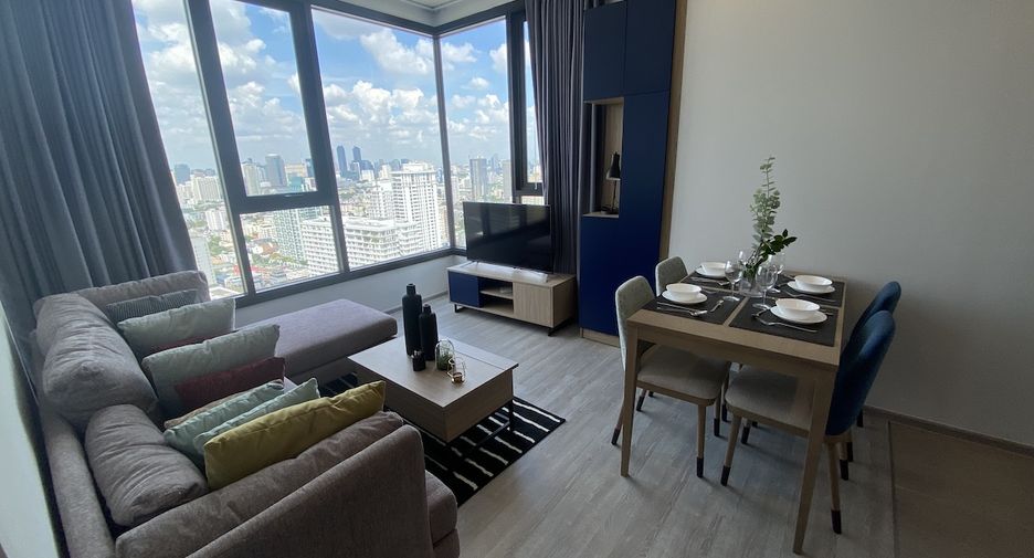 For sale 2 bedrooms condo in Watthana, Bangkok