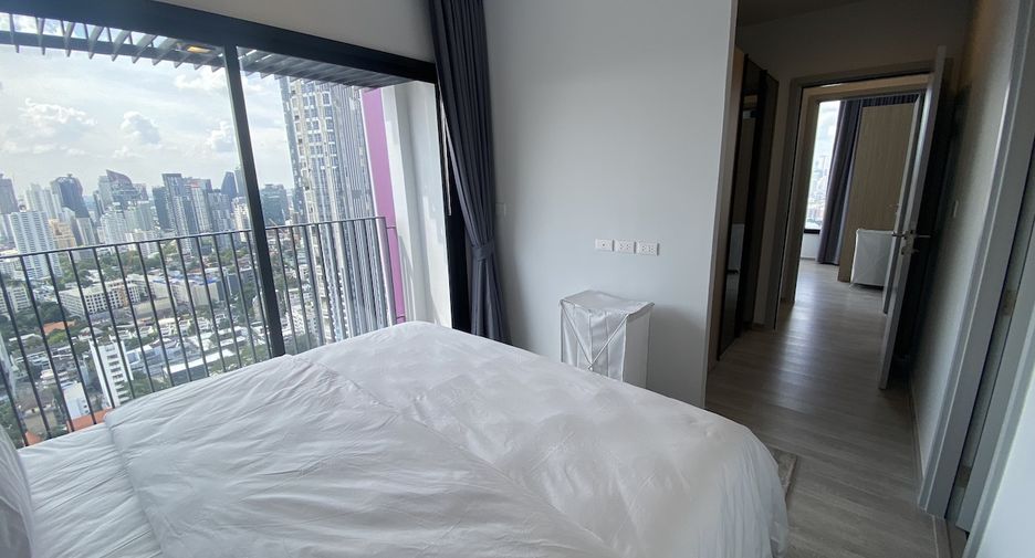 For sale 2 bedrooms condo in Watthana, Bangkok
