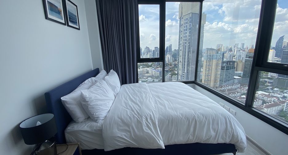 For sale 2 bedrooms condo in Watthana, Bangkok