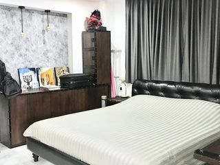 À vendre 2 chambres condo à Watthana, Bangkok
