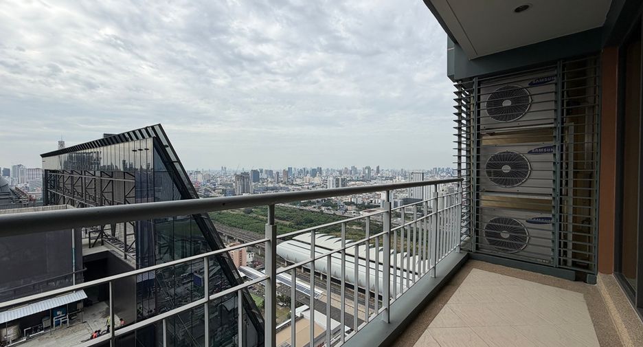 ขาย 5 ห้องนอน คอนโด ใน วัฒนา, กรุงเทพฯ