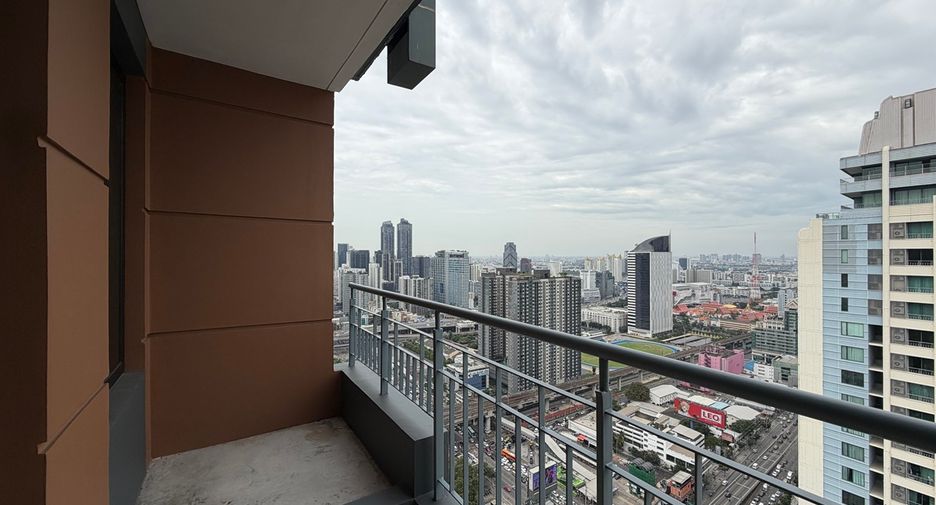 ขาย 5 ห้องนอน คอนโด ใน วัฒนา, กรุงเทพฯ