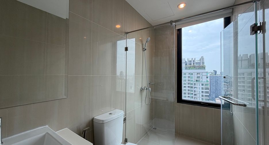 ขาย 5 ห้องนอน คอนโด ใน วัฒนา, กรุงเทพฯ