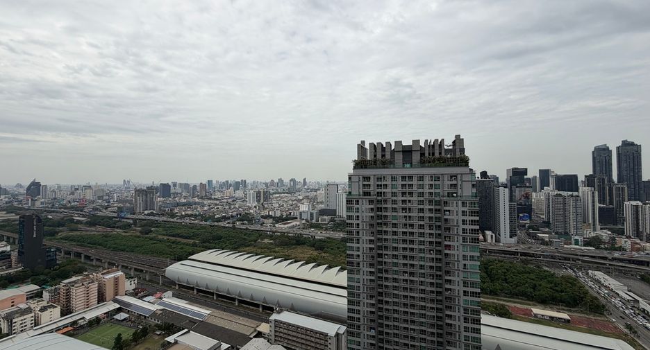 ขาย 5 ห้องนอน คอนโด ใน วัฒนา, กรุงเทพฯ