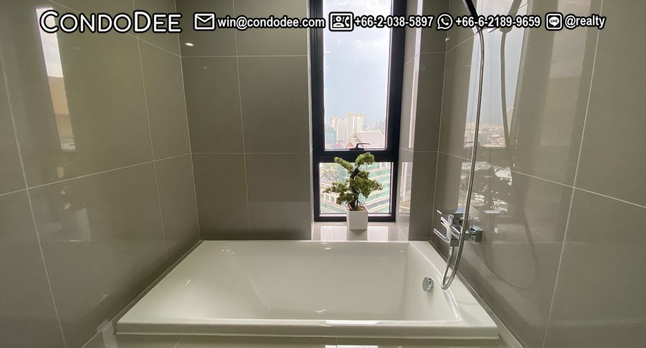 Condo en venta de 2 habitaciones en Watthana, Bangkok