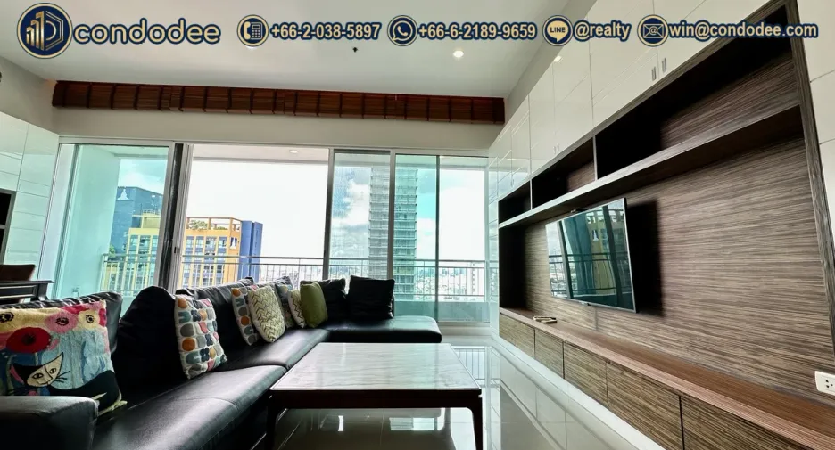 For sale 3 bedrooms condo in Watthana, Bangkok