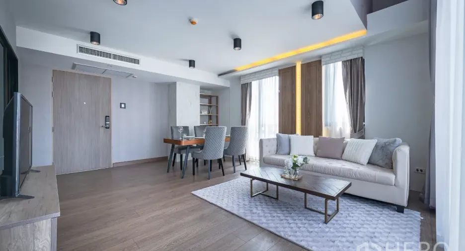 For rent and for sale 3 bedrooms condo in Phra Khanong, Bangkok