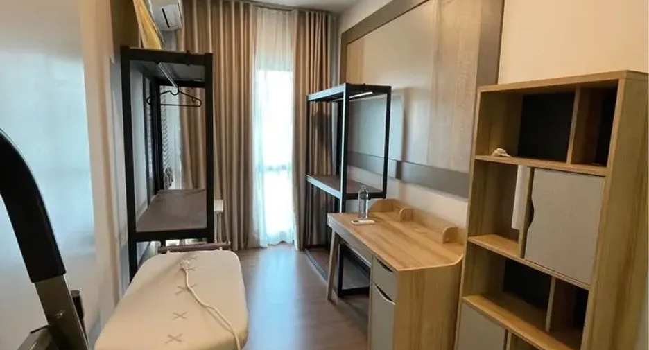 À louer et à vendre 5 chambres maison à Bang Phli, Samut Prakan