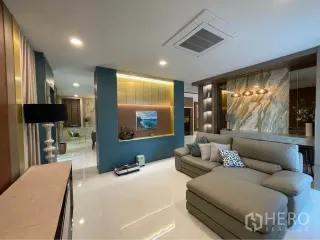À louer et à vendre 5 chambres maison à Bang Phli, Samut Prakan