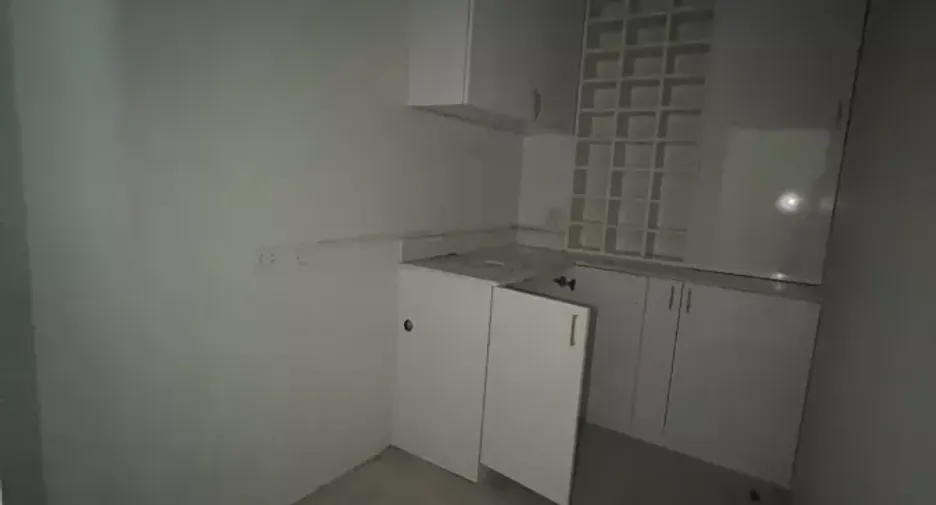 For rent retail Space in Watthana, Bangkok