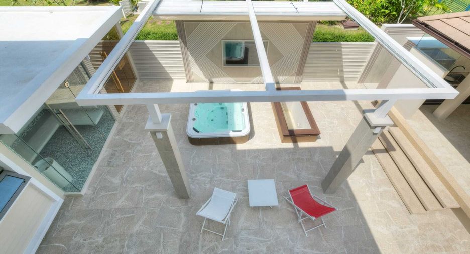 Villa en venta de 4 habitaciones en Thalang, Phuket