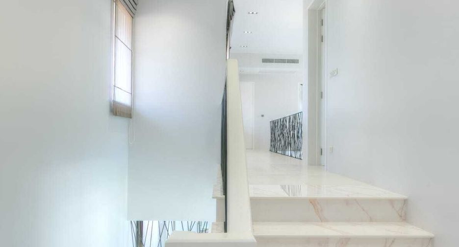 Villa en venta de 4 habitaciones en Thalang, Phuket