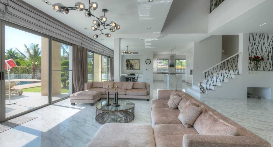 Villa en venta de 4 habitaciones en Thalang, Phuket