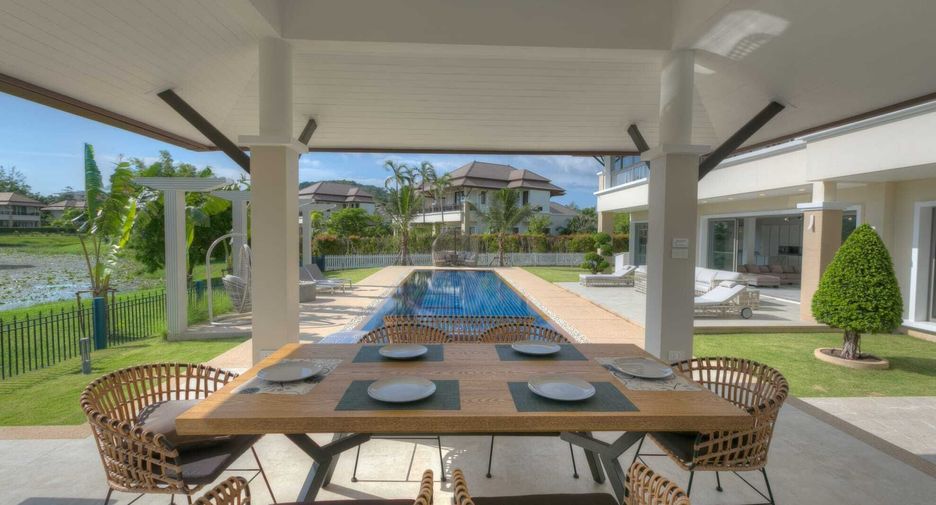 Villa en venta de 4 habitaciones en Thalang, Phuket