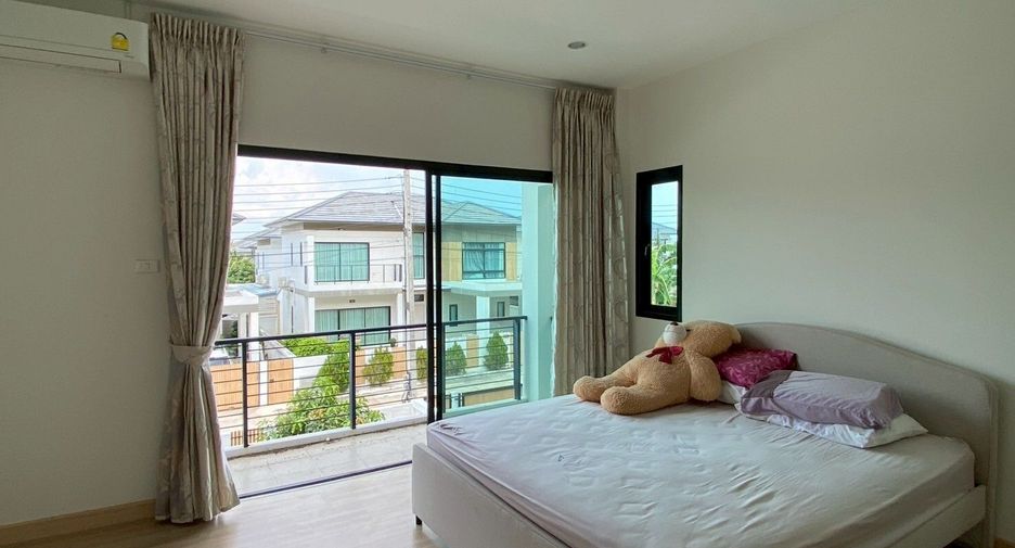 For sale そして for rent 4 ベッドルーム house in Bang Lamung, Chonburi