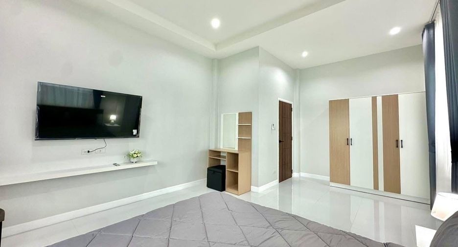 For rent 3 bedrooms house in Bang Lamung, Chonburi