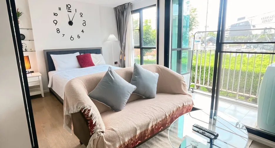 For rent studio condo in Mueang Phuket, Phuket