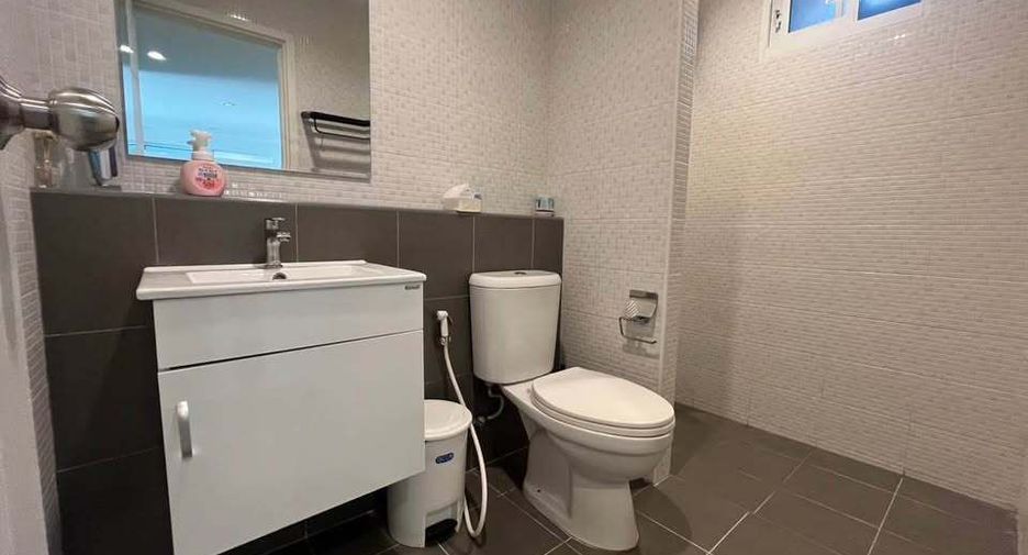 For sale 4 ベッドルーム house in Hua Hin, Prachuap Khiri Khan