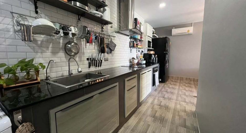 For sale 4 ベッドルーム house in Hua Hin, Prachuap Khiri Khan