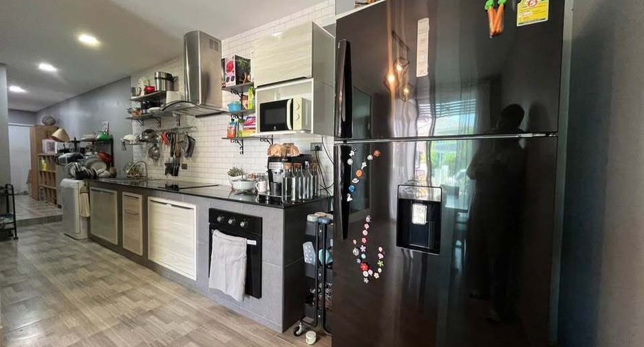 For sale 4 ベッドルーム house in Hua Hin, Prachuap Khiri Khan