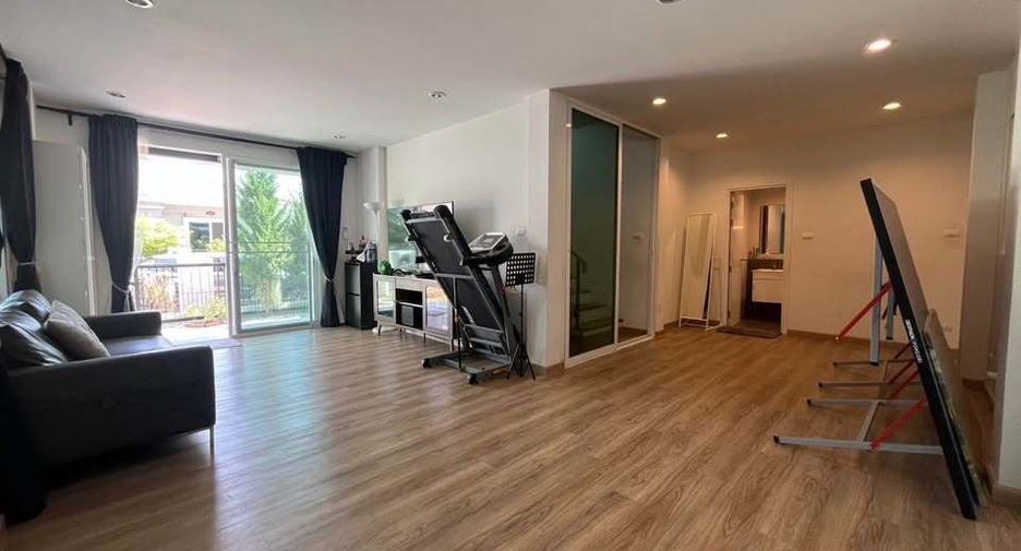 For sale 4 ベッドルーム house in Hua Hin, Prachuap Khiri Khan
