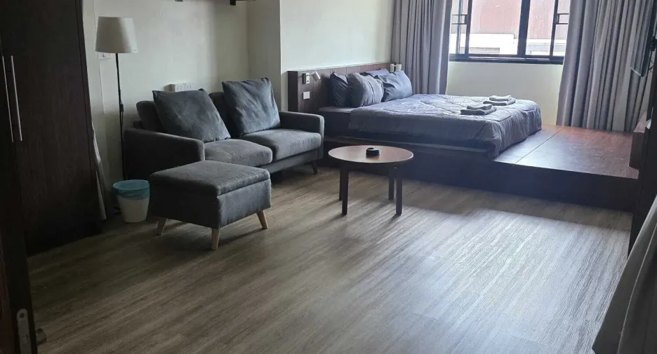 Condo en alquiler de estudio en Khlong Toei, Bangkok