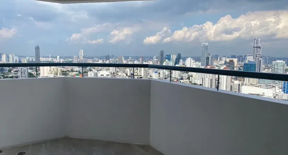 出租 4 卧室 公寓 在 Khlong Toei, 曼谷