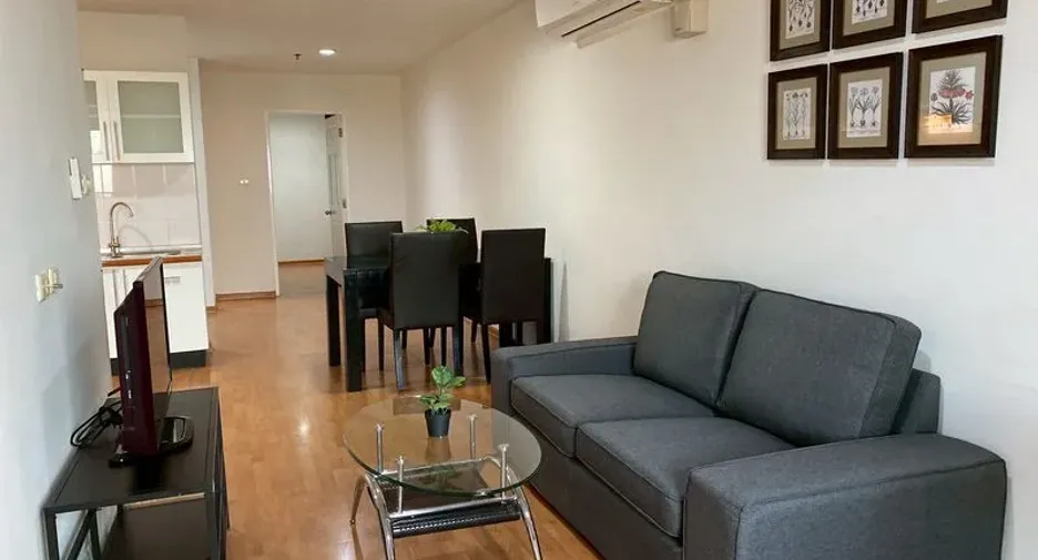 Condo en alquiler de 2 habitaciones en Khlong Toei, Bangkok