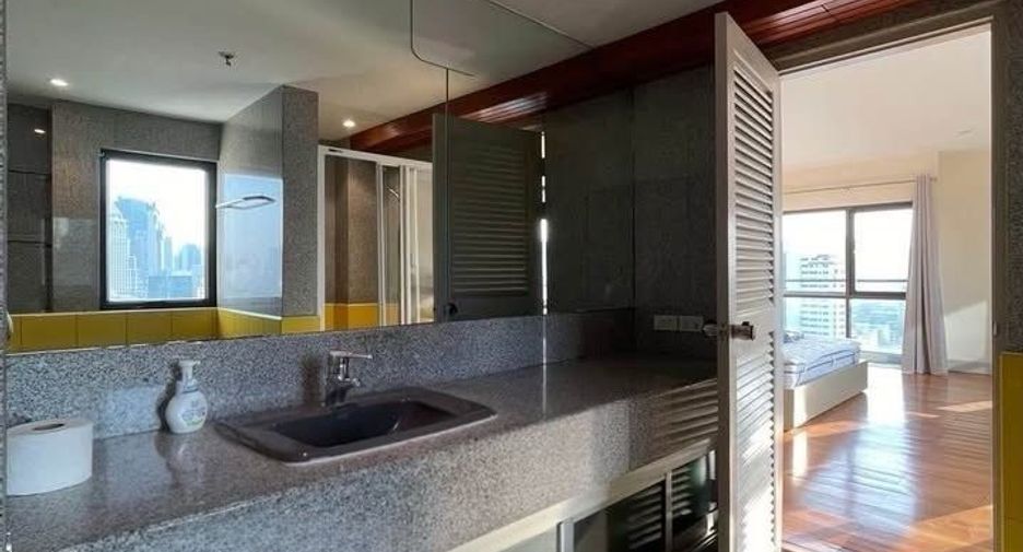 Condo en alquiler de 2 habitaciones en Sathon, Bangkok