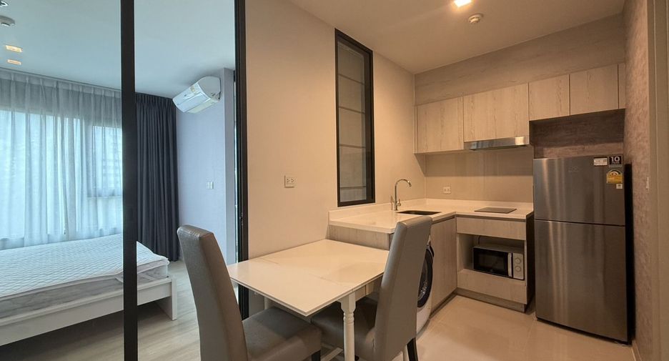 For rent 1 bed condo in Pathum Wan, Bangkok