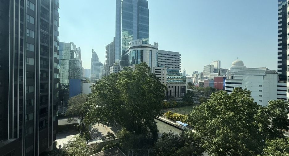 For rent 1 bed condo in Pathum Wan, Bangkok