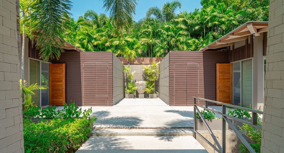 Villa en alquiler de 8 habitaciones en Thalang, Phuket
