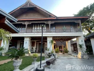 For sale 5 bedrooms house in Mueang Chiang Mai, Chiang Mai